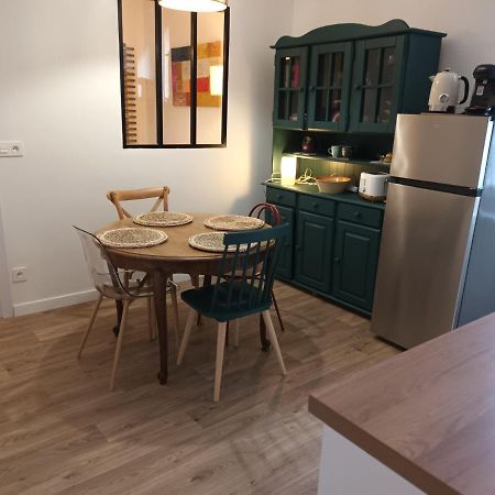 Appartement T2 Renove, Centre-Ville Hendaye, Proche Baie, Sans Ascenseur, Balcon, Calme, Wifi Non Inclus - Fr-1-239-850 Esterno foto